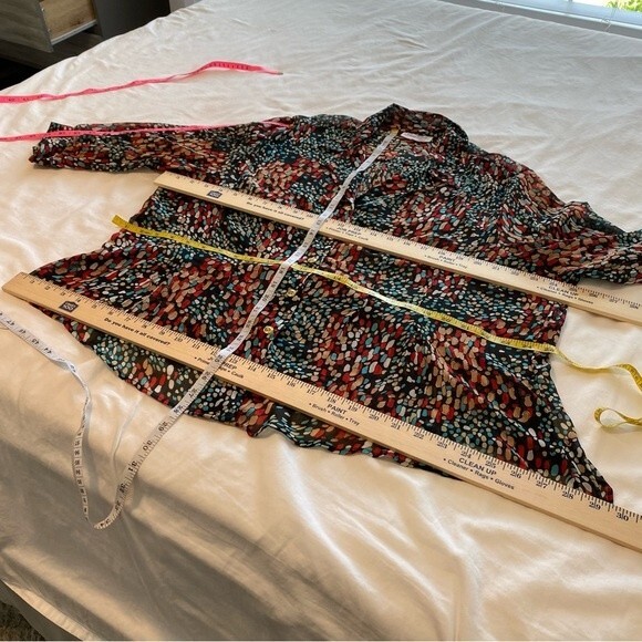 Joanna Puff 3/4 Sleeve Sheer Gold Accent Blue Red Black Sexy Top Size 2X - Picture 11 of 11